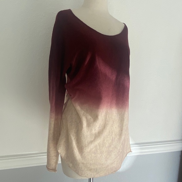 Ombré Burgundy Sweater - Picture 3 of 9